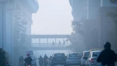 Delhis toxic air is as bad indoors as it is outdoors
