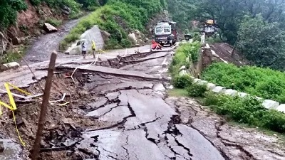 Floods, sea-level rise among top effects of global warming forcing Indians out of their homes, finds survey