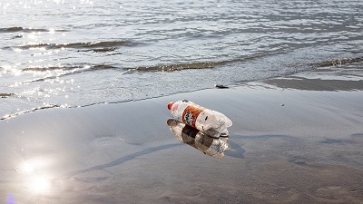 Food and beverage plastics dominates marine plastic litter worldwide: Study