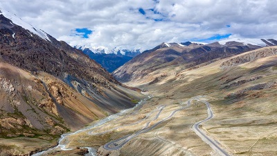 Joshimath crisis: Tourist influx in Himalayan states adding to ecological burden