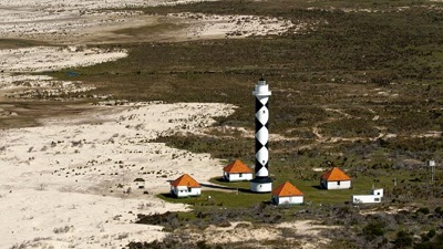 Brazil protects huge coastal area with endangered dolphins and megafauna fossils