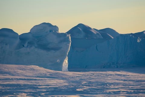 Antarctic ice loss will be rapid & irreversible from 2100, study predicts. What does that mean for global sea level?