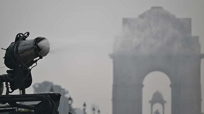 Delhis air pollution 15 times WHO limit parts of city reel under severe pollution